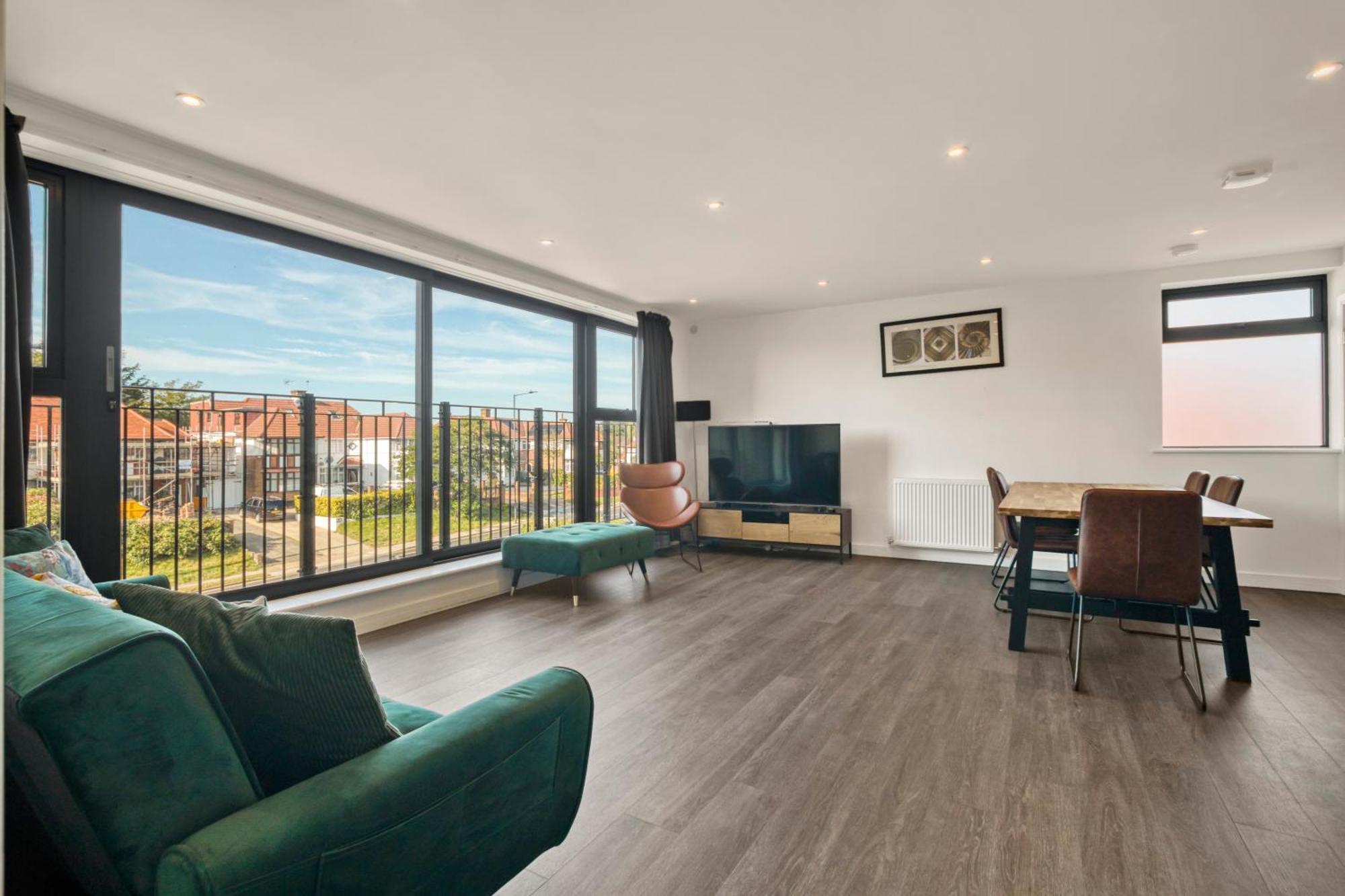 Modern Penthouse In Wembley Lejlighed London Eksteriør billede
